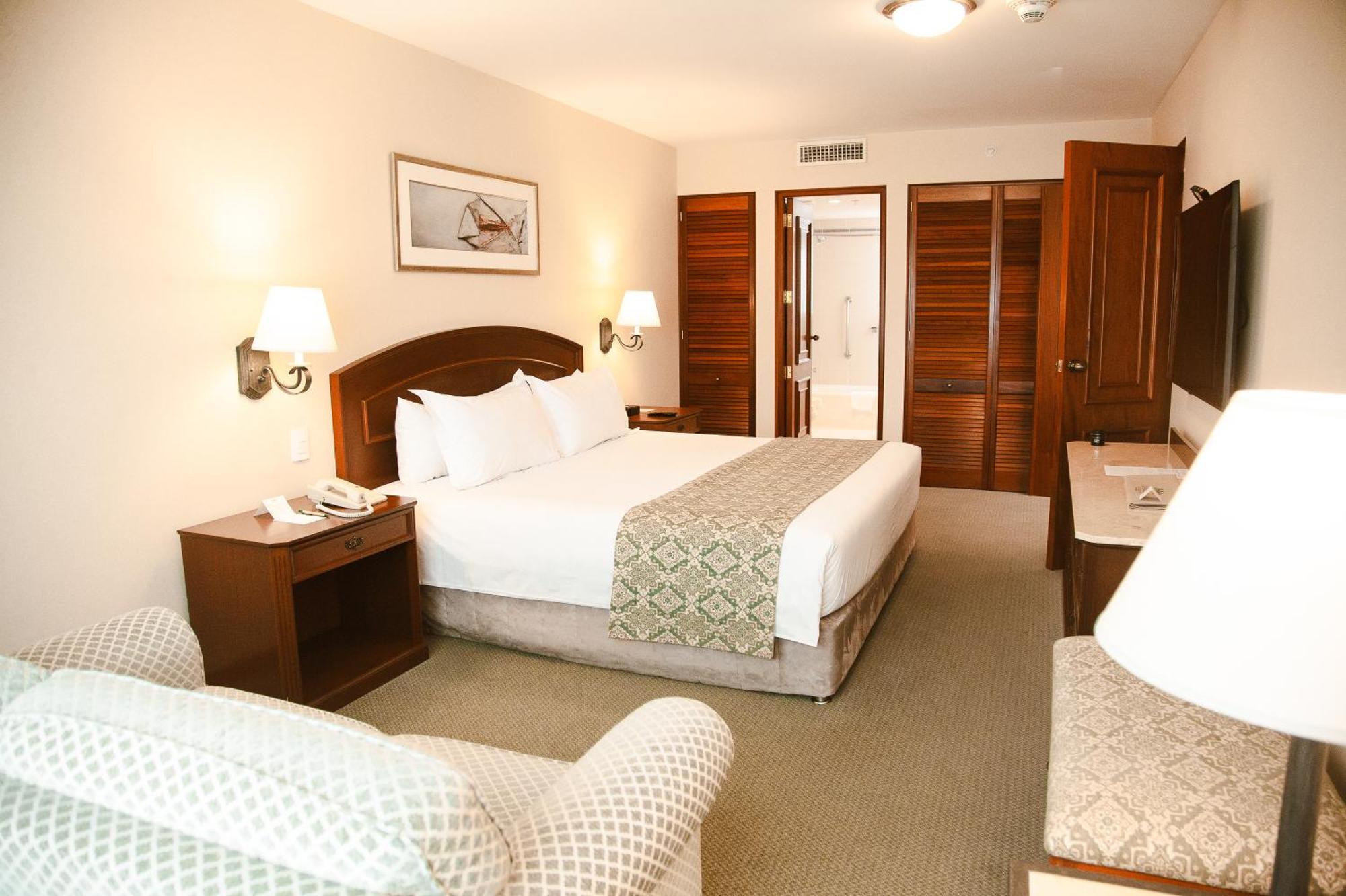 Hotel Tallanes Hotel&apart Lima