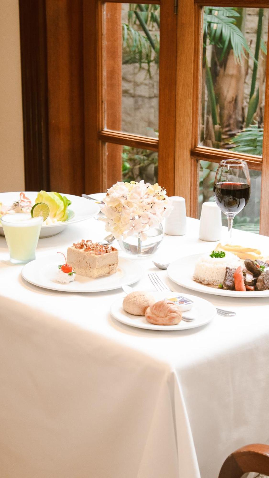 Hotel Tallanes Hotel&apart Lima